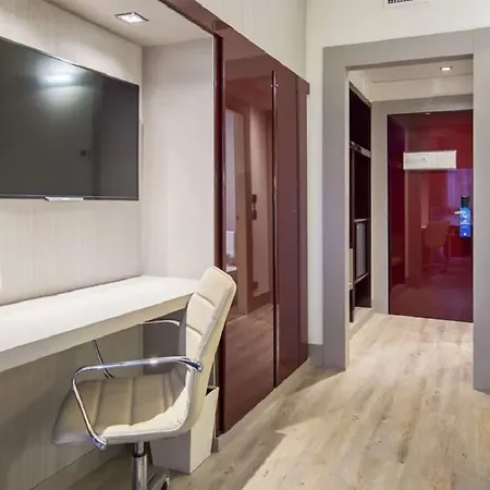 Hotel Nh Milano Congress Centre 4*