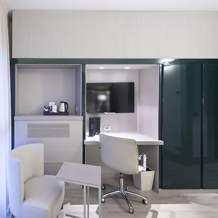 Hotel Nh Milano Congress Centre 4*