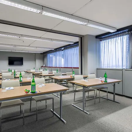 Nh Milano Congress Centre Hotel 4*